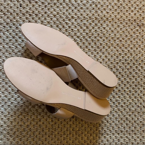 Halston H Sandals in Blush - Picture 4 of 4
